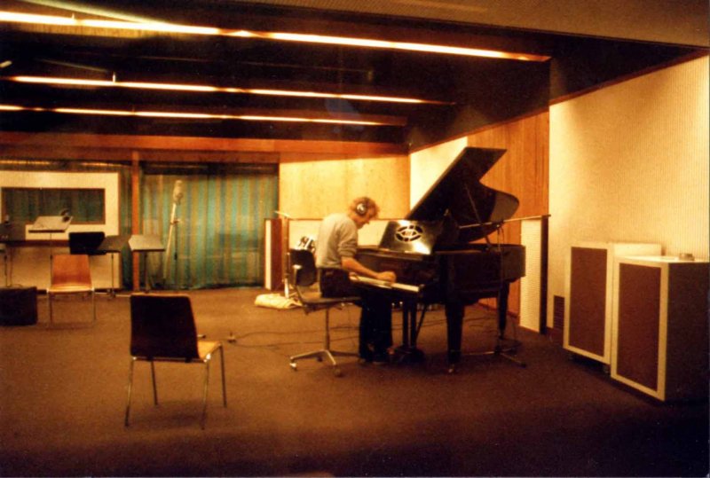 peterlangerakstudiowerk1984.jpg
